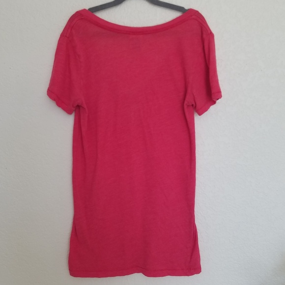 Victorias Secret PINK Tee shirt in red. - Picture 2 of 4
